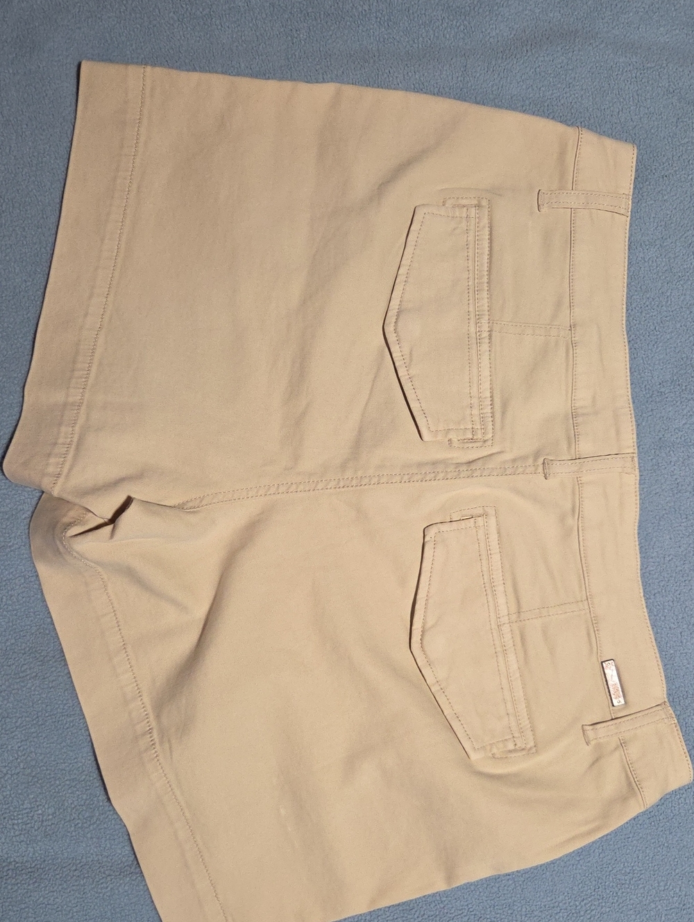 BKE Womens Tan Shorts